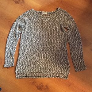 Long sleeve sweater